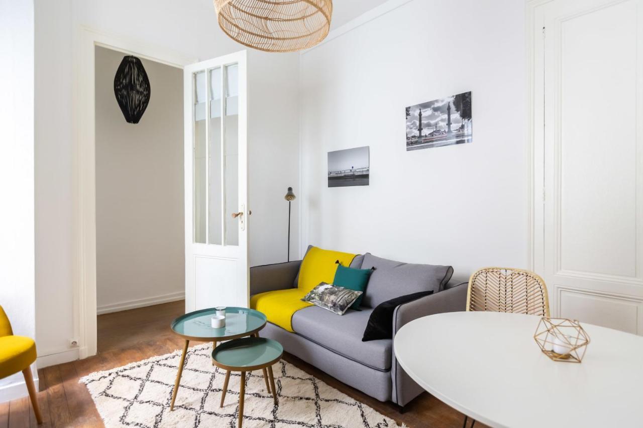 Guestready - Modern Apartment In City Center For Up To 4 Guests! Bordeaux Exteriör bild