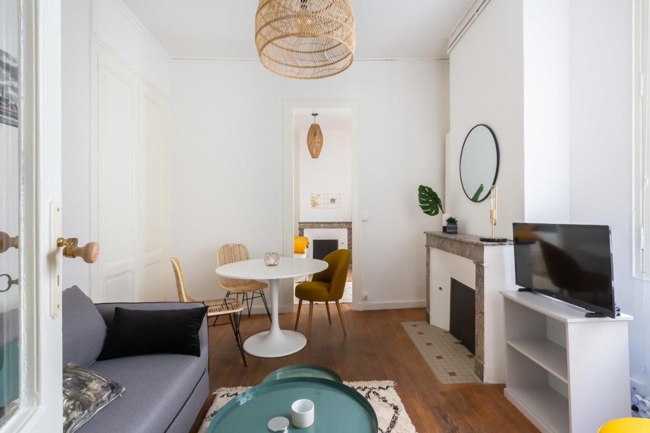 Guestready - Modern Apartment In City Center For Up To 4 Guests! Bordeaux Exteriör bild
